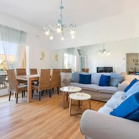 Centrico Apartamento En Lägenhet Palamós